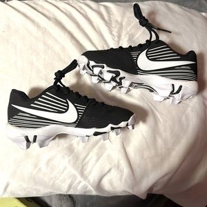 Nike kids cleats 13